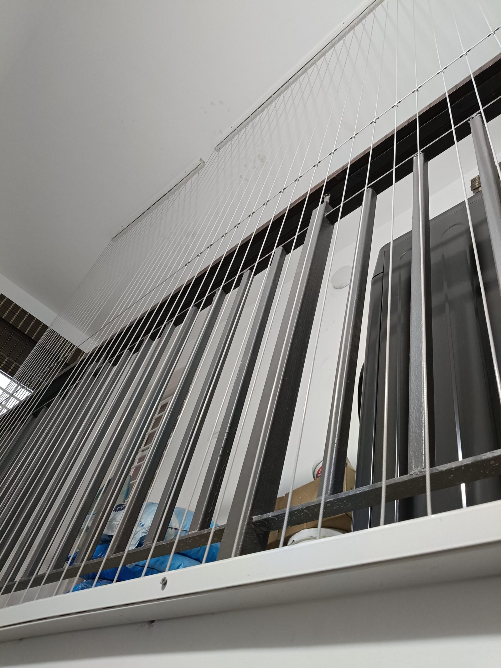 nvisible Grille for Balcony